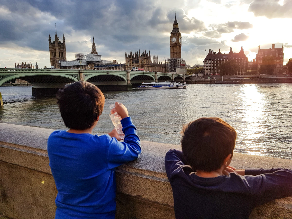 El Palacio de Westminster en Londres, sede del gobierno británico que impulsa la nueva ley.